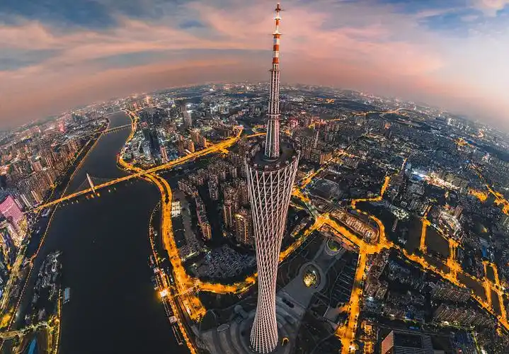 Discover Guangzhou: Ancient Temples, Lingnan Culture, Historic Streets & Scenic Parks