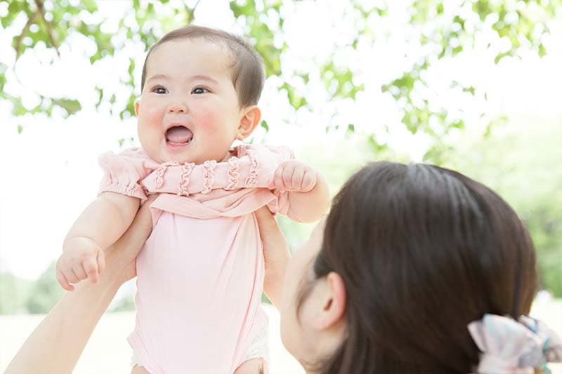 China with Baby (0–2 Years Old) 2