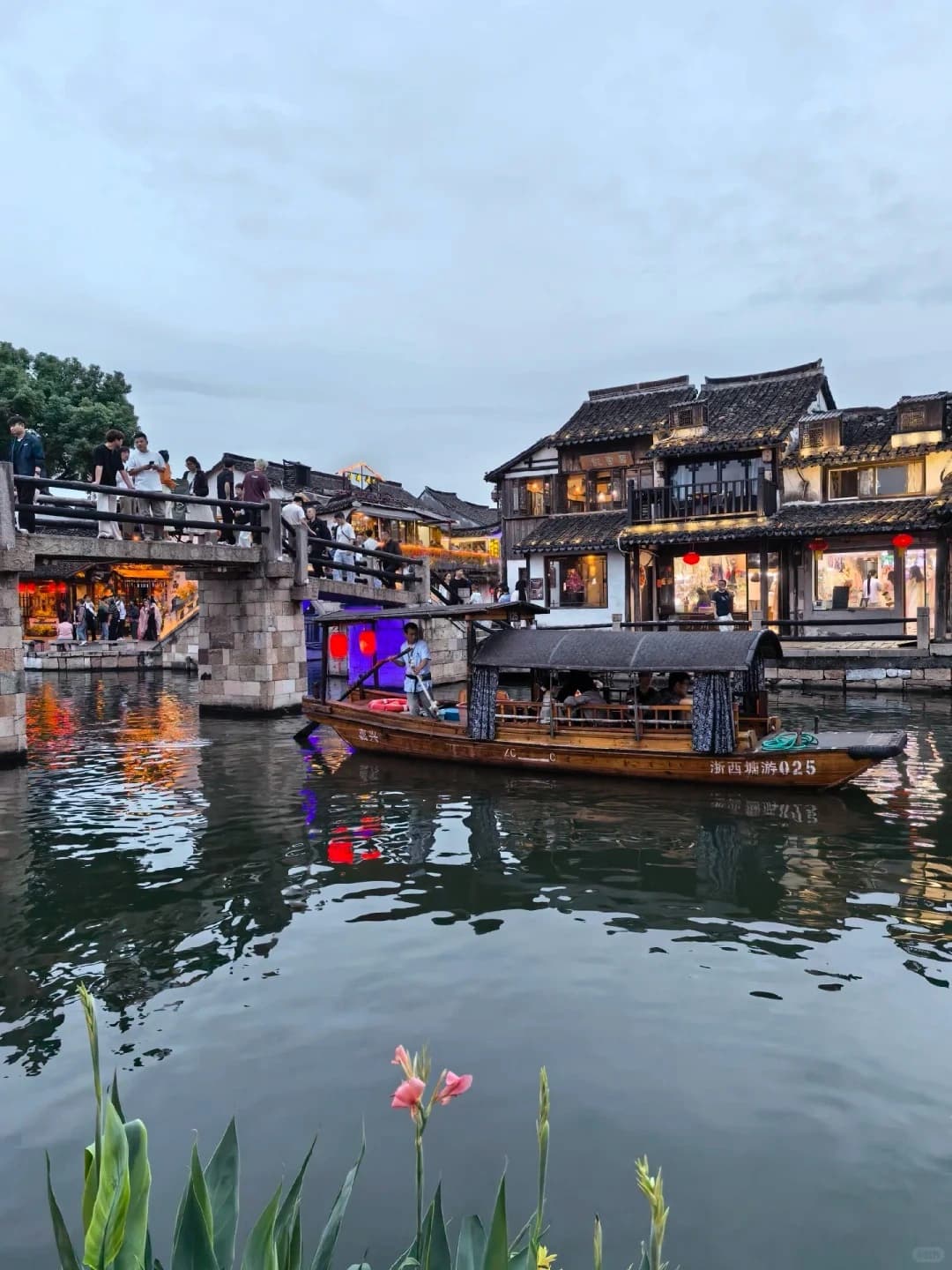 Xitang Boat Ride (1)