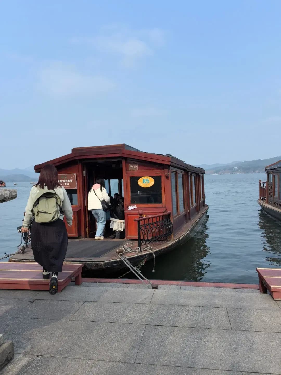 West Lake Public Bus Boat (2)