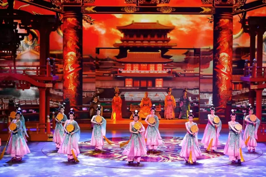 Shaanxi Song and Dance Theater 3