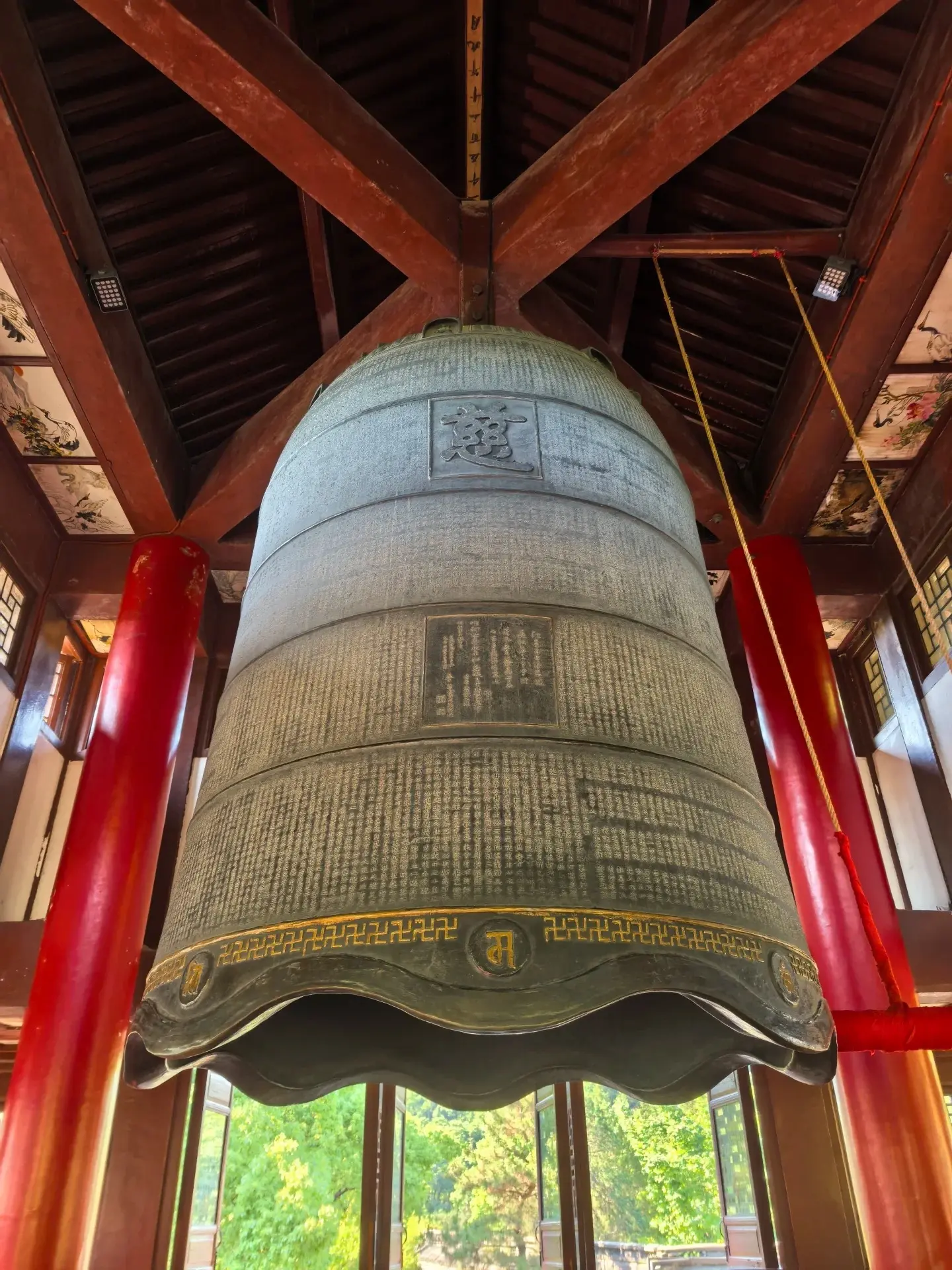 West Lake Jingci Temple (2)