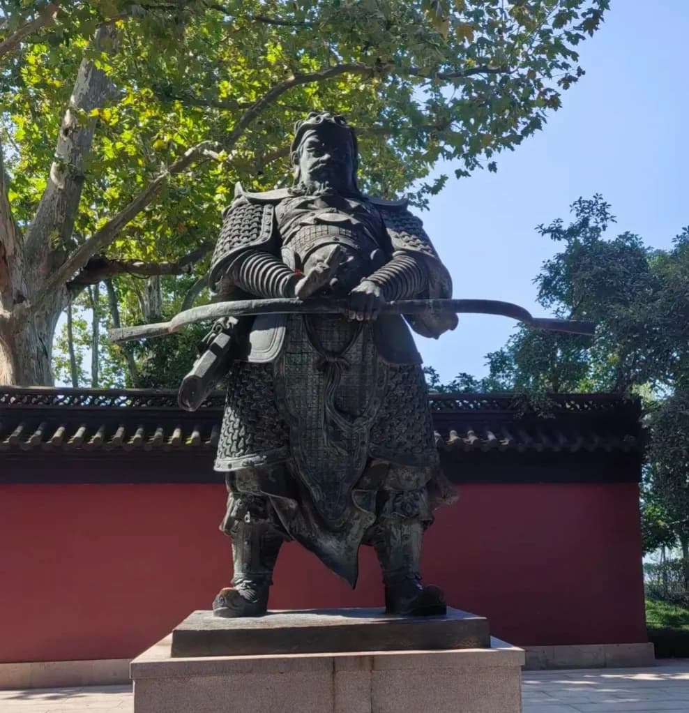 West Lake Qianwang Temple (1)