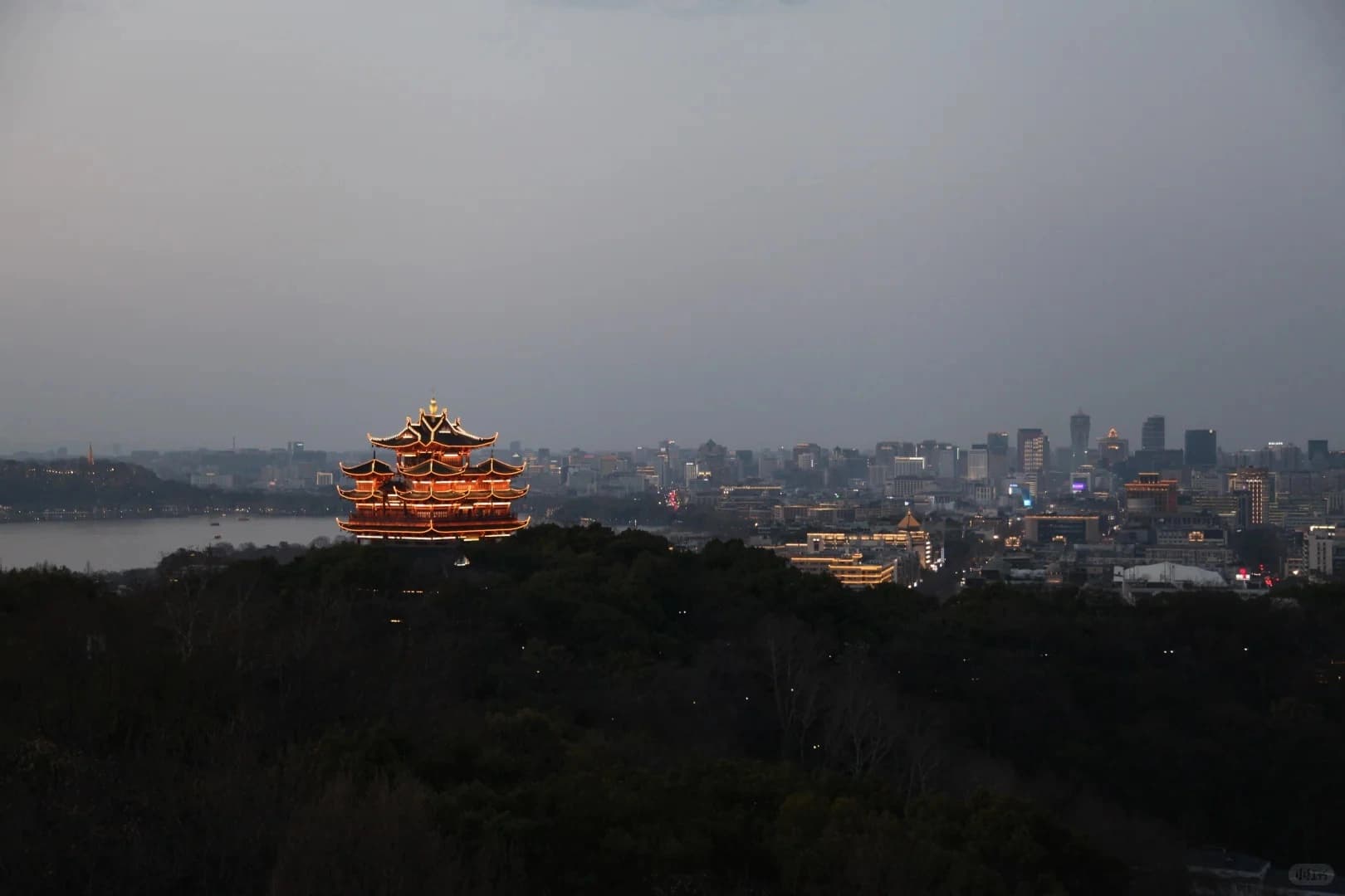 West Lake Wu Mountain (1)
