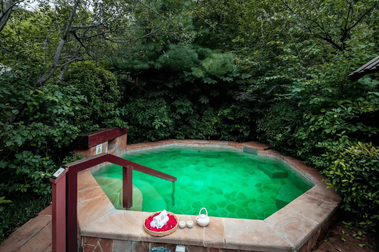 hot spring