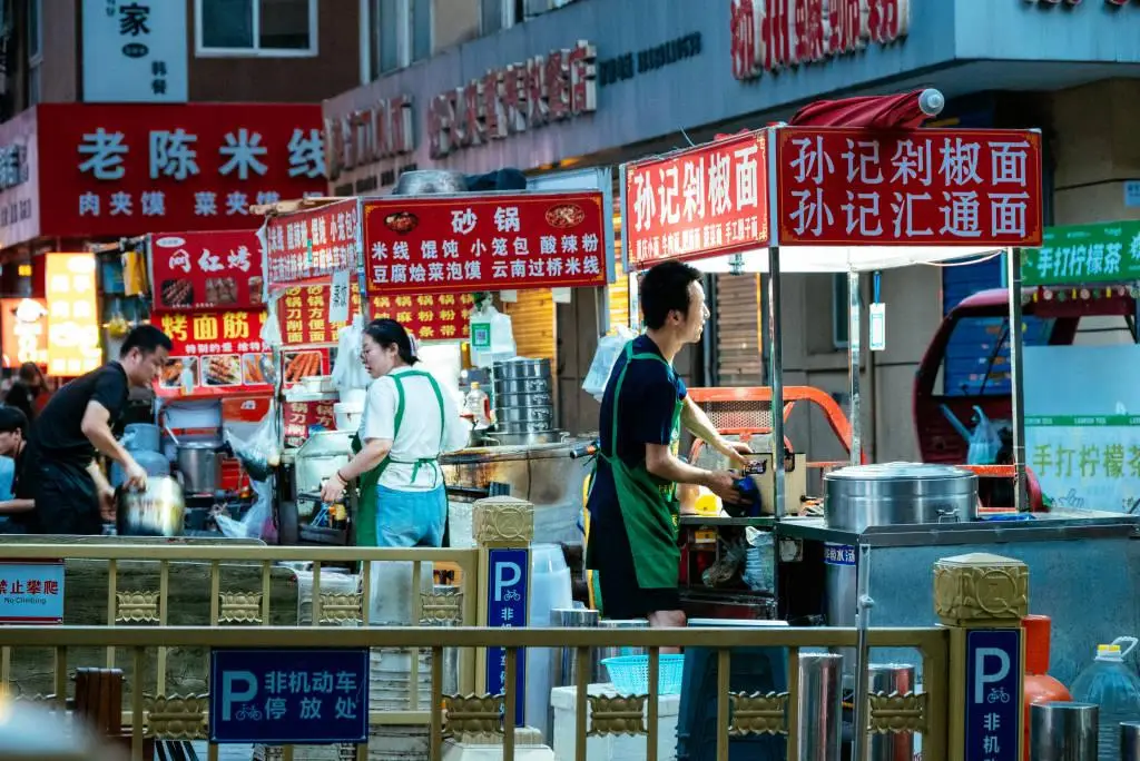 Morning Market 1