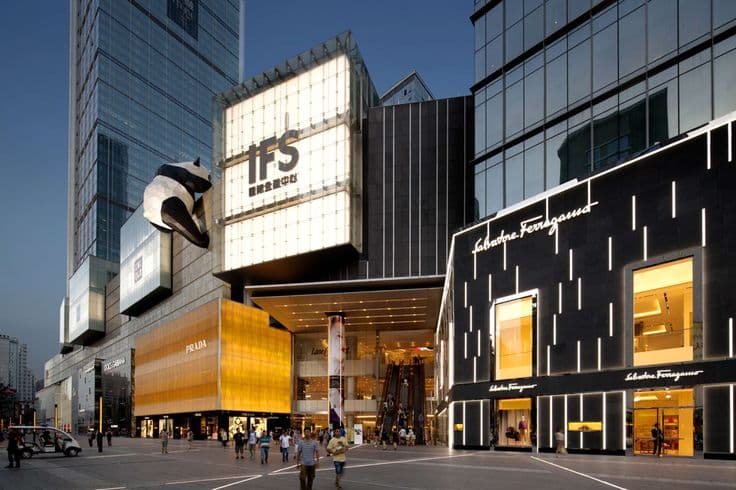 1-Day Chengdu Classic City Private Tour: Parks, Heritage & Modern Life