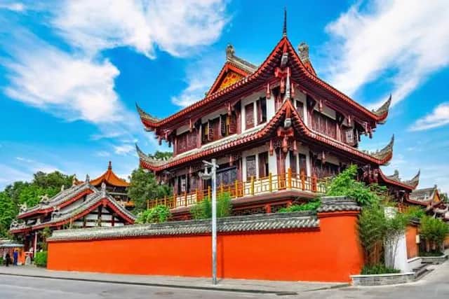 1-Day Chengdu Spiritual Culture: Wenshu Monastery, Daci Temple, Qingyang Palace & Jinli