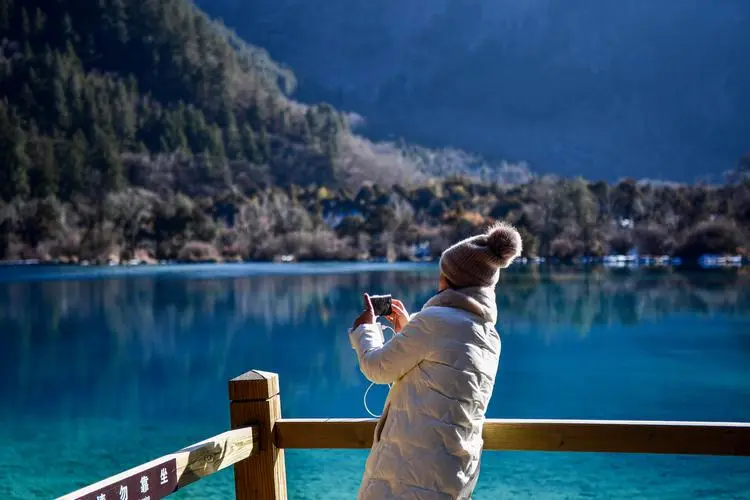 Sichuan Jiuzhaigou Tour