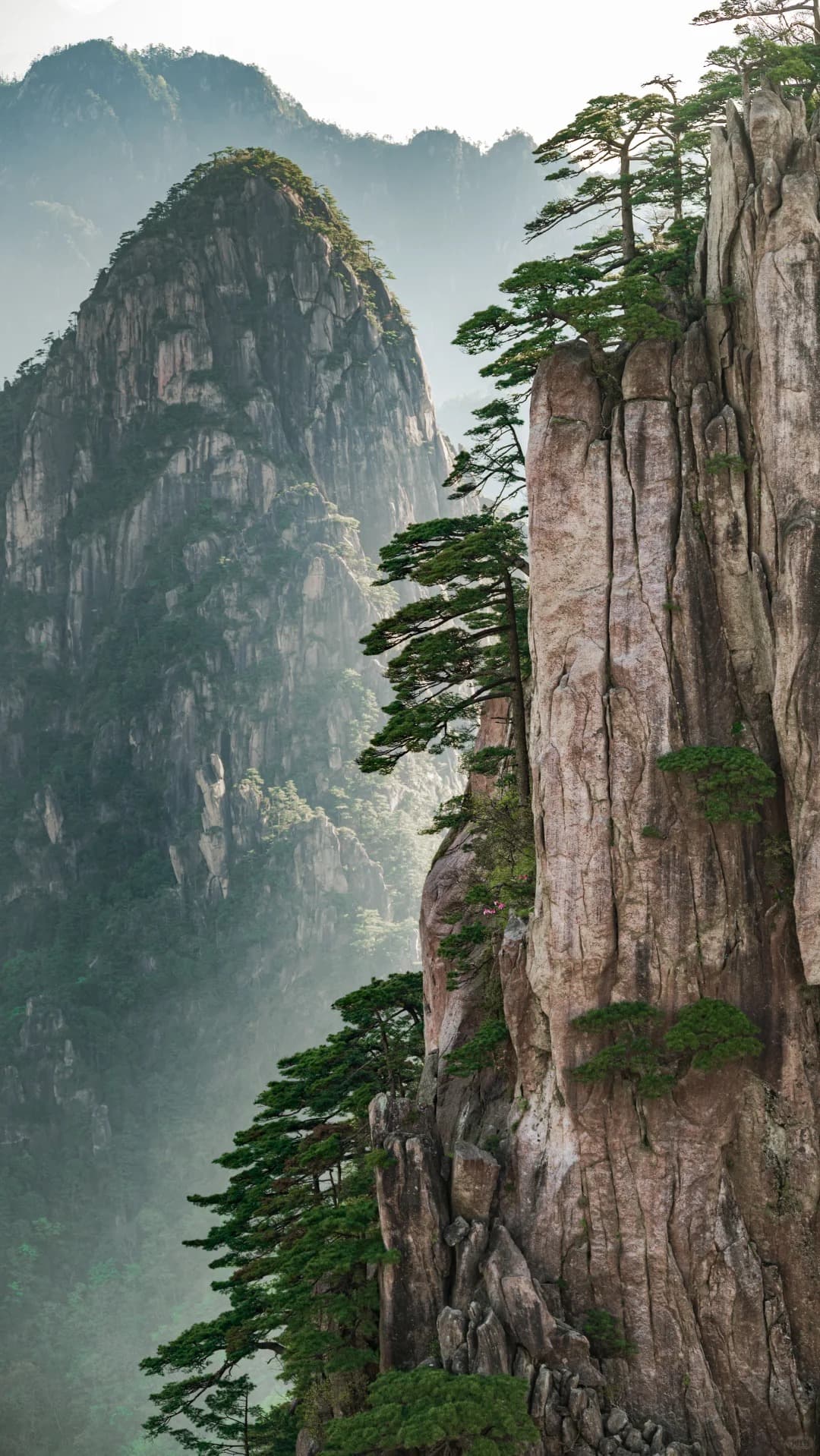 Shixin Peak