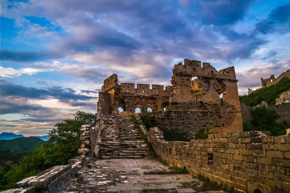Jinshanling Great Wall Tour from Beijing: Scenic Hike & Ancient Wall Experience