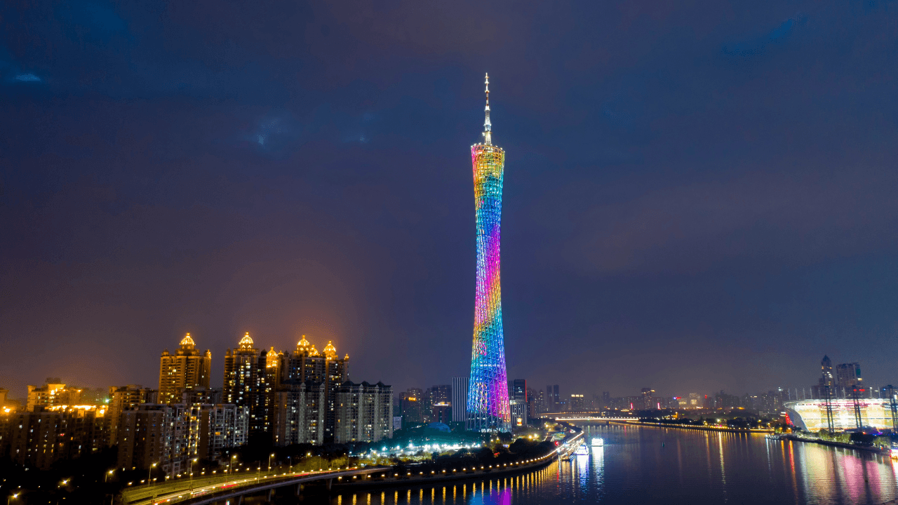 Guangzhou Cultural Heritage & Night Cruise Tour: Explore History, Temples and City Lights