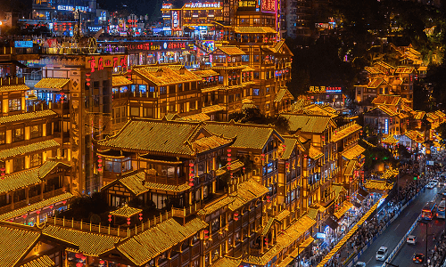 Chengdu & Chongqing 6-Day Tour: Pandas, Mountain City Views & Sichuan Culture