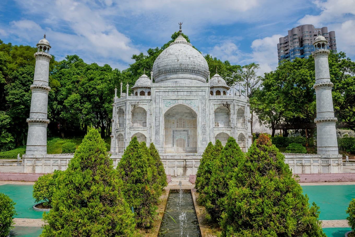 A Sophisticated 3-Day Guangzhou & Shenzhen Tour from Hong Kong