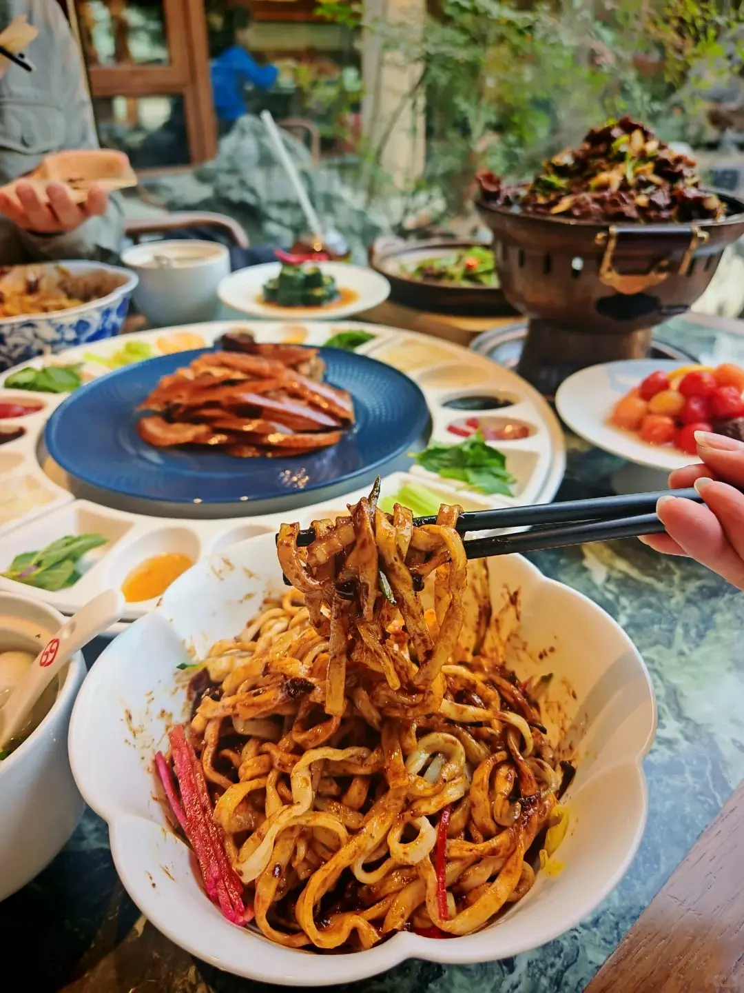 zhajiangmian seven
