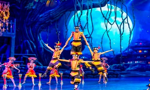 Charm Xiangxi (Premium VIP Seats) + Transfer & English Guide