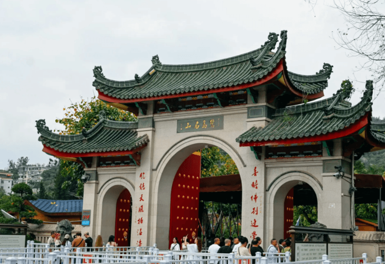 Nanputuo Temple