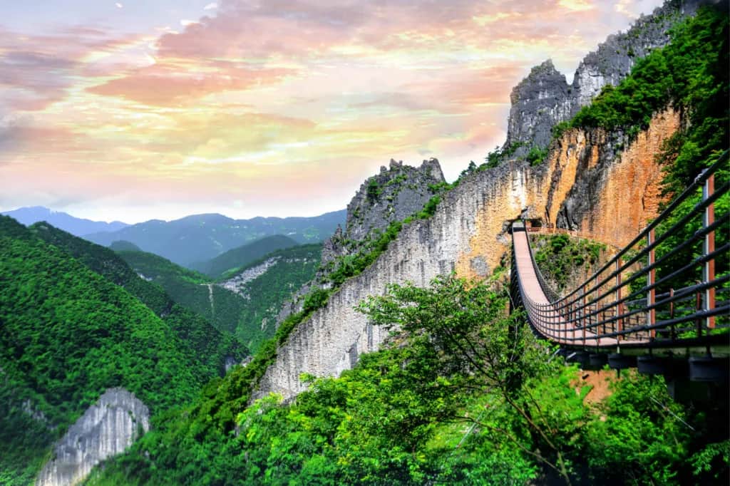 2-Day Chongqing: 816 Complex, Wuling Rift Valley & Wulong Karst Tour