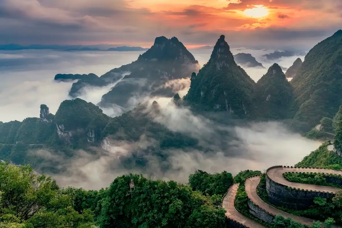 5 Days Zhangjiajie Private Tour: Tianmen Mountain, Avatar Hills & Grand Canyon