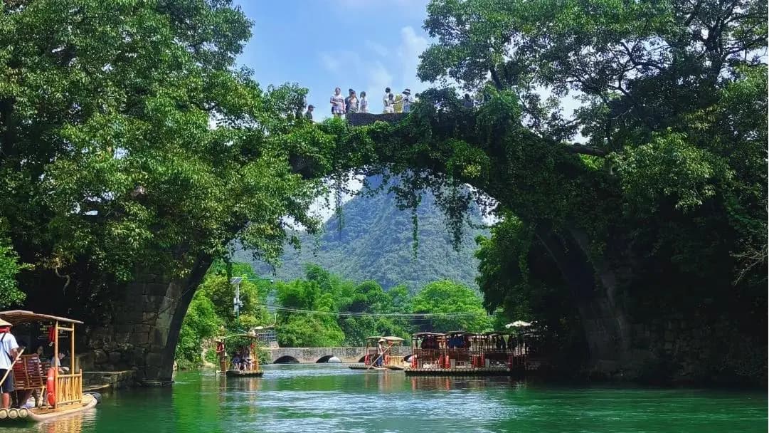 Yulong River Bamboo Rafting