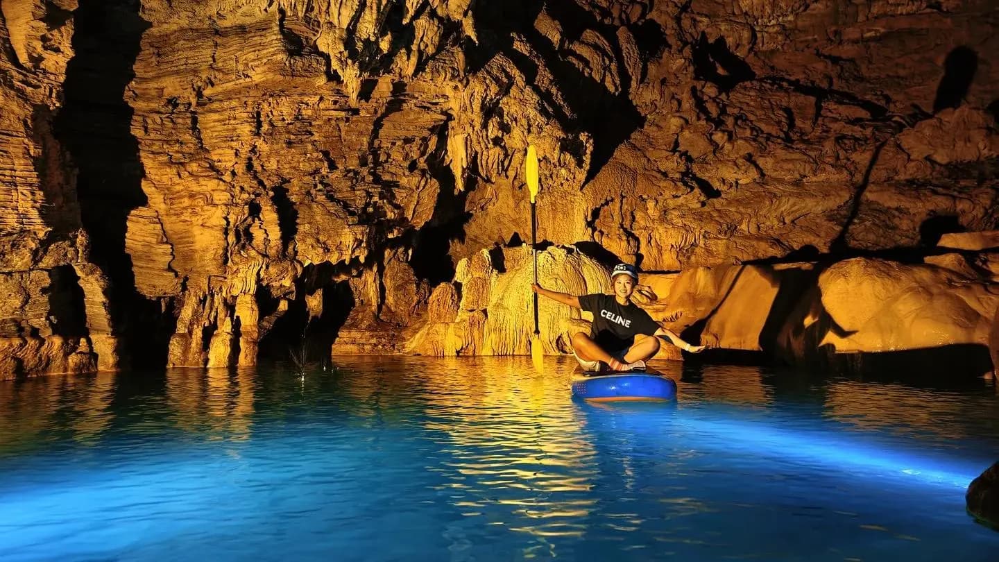 Guilin & Yangshuo Outdoor Day Tour: Cave Exploration, Bamboo Rafting & Countryside Ride