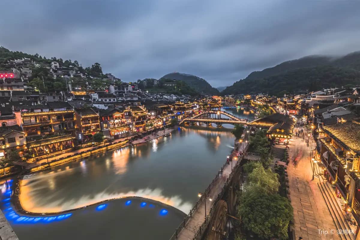 7 Days Zhangjiajie Tianmen Mountain Fenghuang Furong Town Private Tour