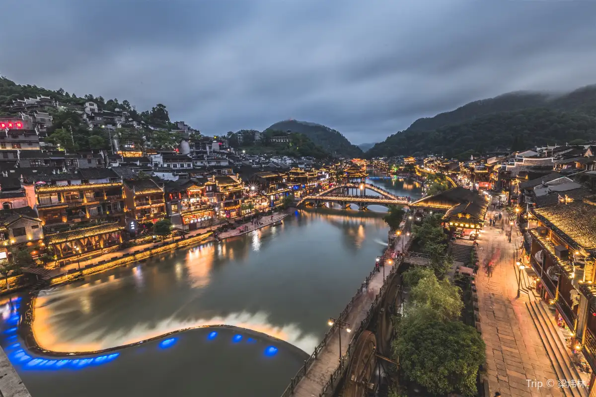 7 Days Zhangjiajie Tianmen Mountain Fenghuang Furong Town Private Tour