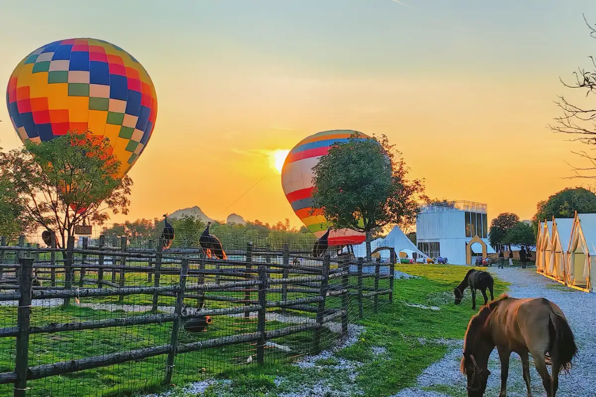 Guihai Qinglan (Hot Air Balloon Experience)