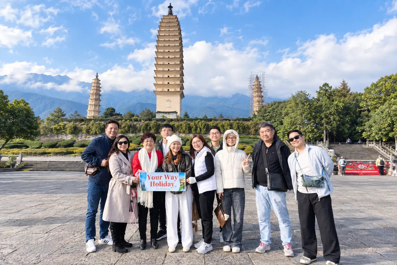 Dali Day Tour: A Yunnan Journey Through Ancient Towns & Bai Life