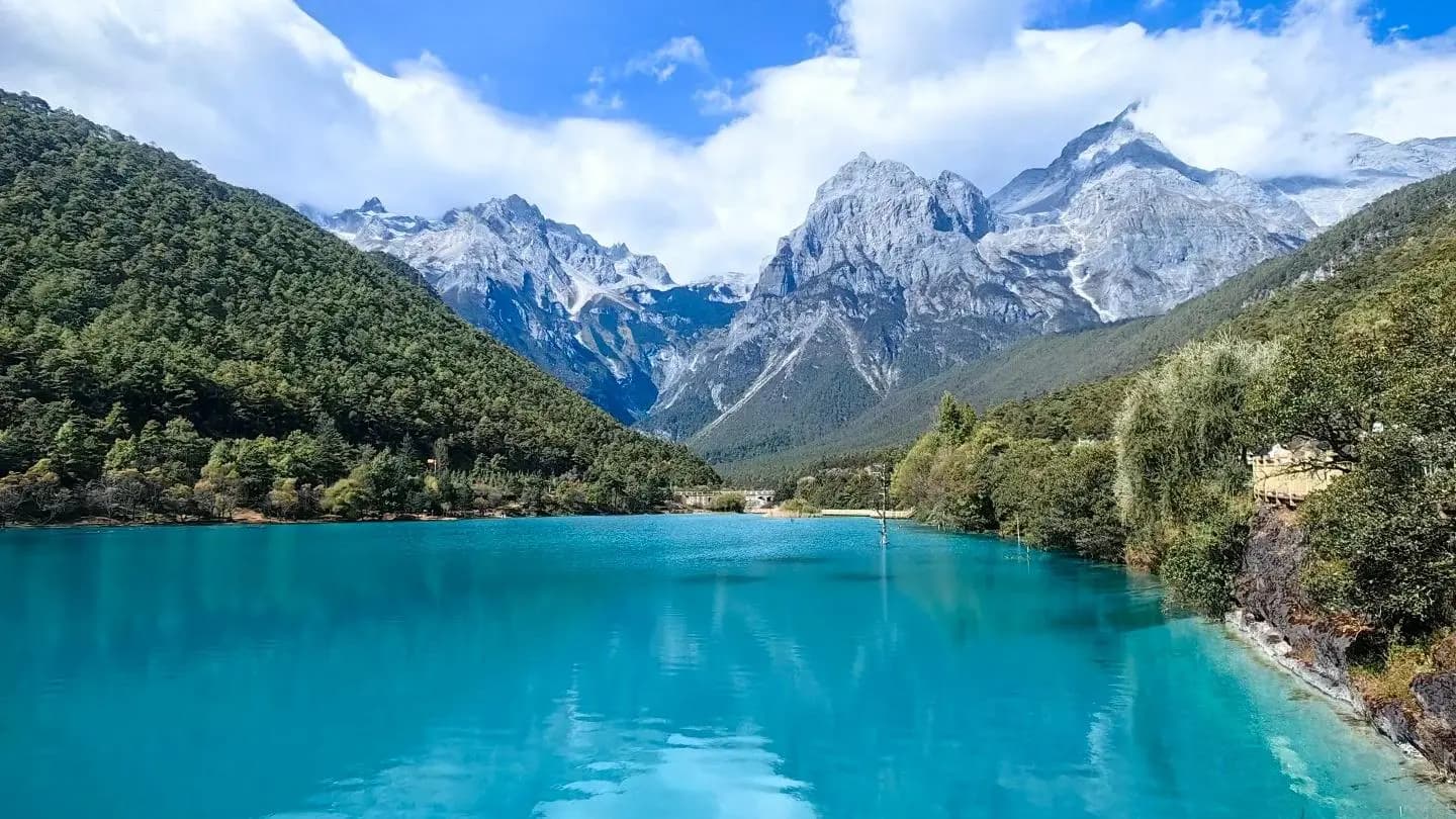 Blue Moon Valley