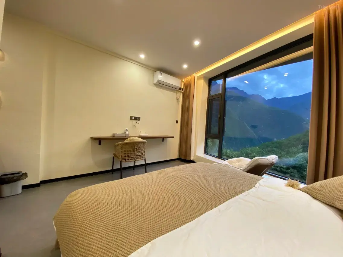 Tiger Leaping Gorge Tea-Horse Guesthouse