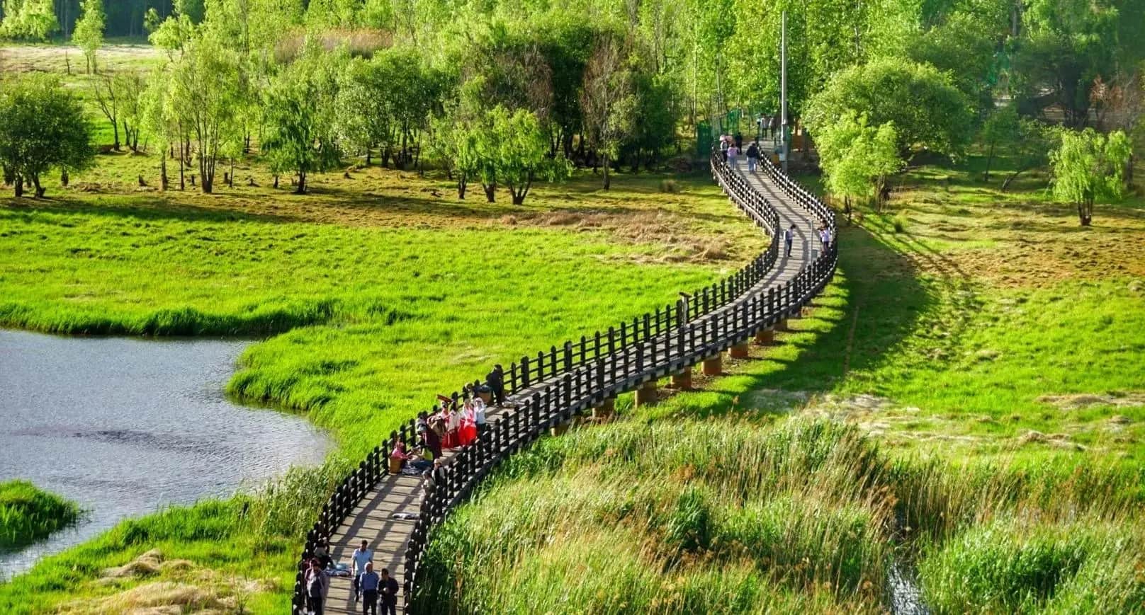 Lugu Lake 2 Day Tour from Lijiang: Lijiang Sightseeing & Mosuo Culture