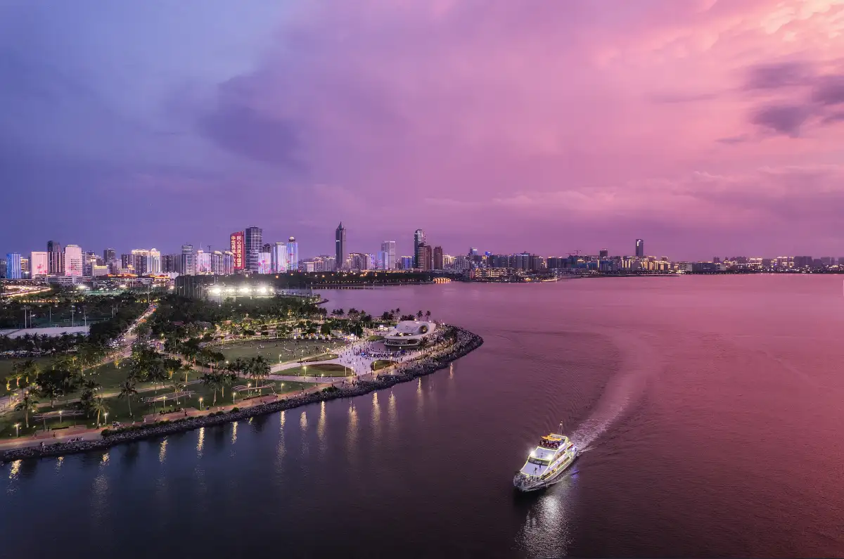 Haikou Bay Night Cruise