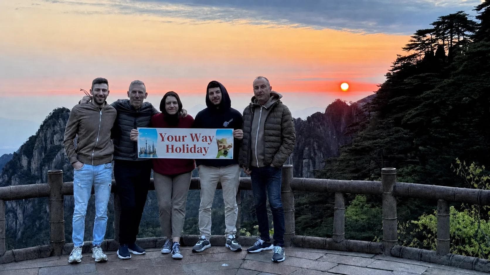 3-Day Huangshan Immersive Journey: Mountain Sunrise, West Sea Canyon & Ancient Villages