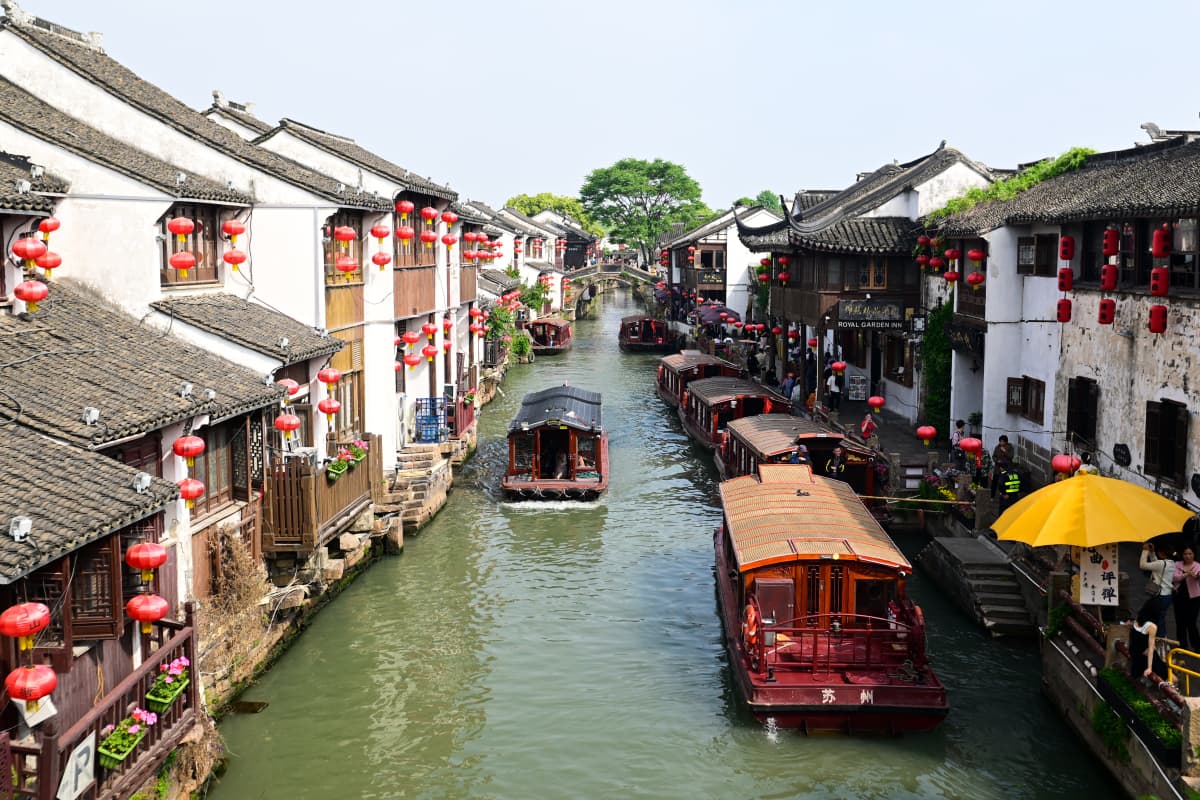 Hand-Pulled Boat Experience
