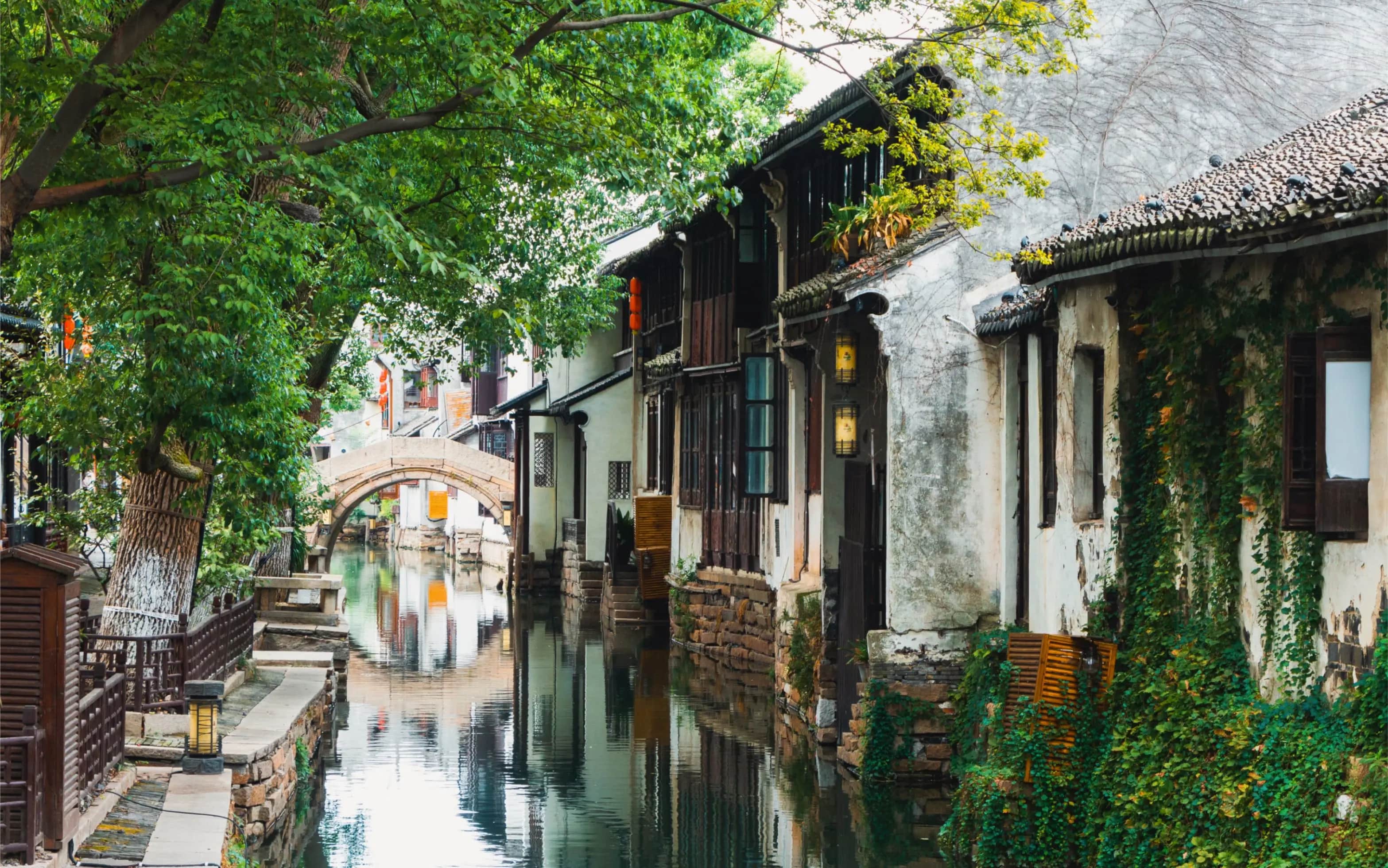 2-Day Suzhou & Zhouzhuang Escape: From Elegant Gardens to Riverside Villages
