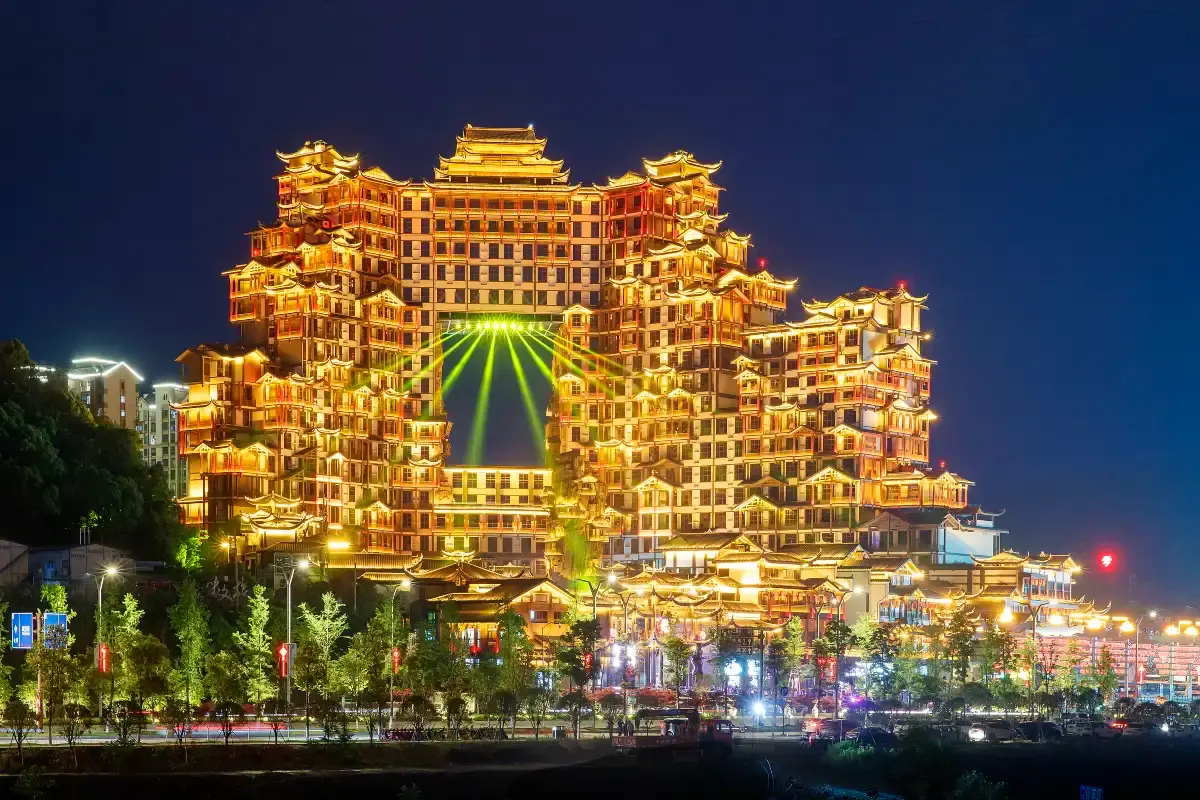 2-Day Zhangjiajie: Tianmen Mountain & Cultural Discovery