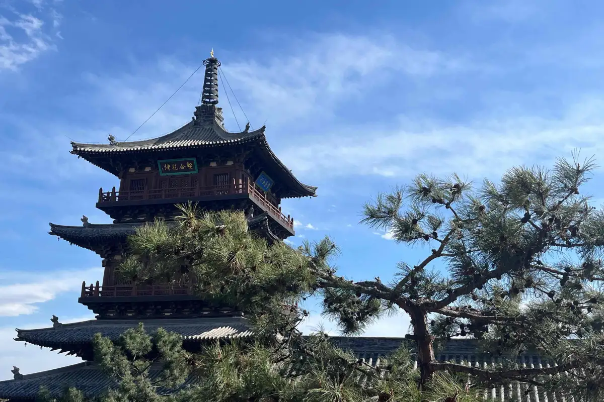 Huayan Temple