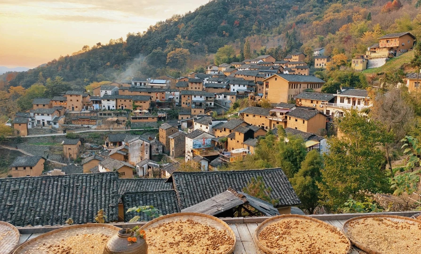 5-Day Jiangxi Highlights Tour: Wangxiangu, Wuyuan & Lushan Mountain