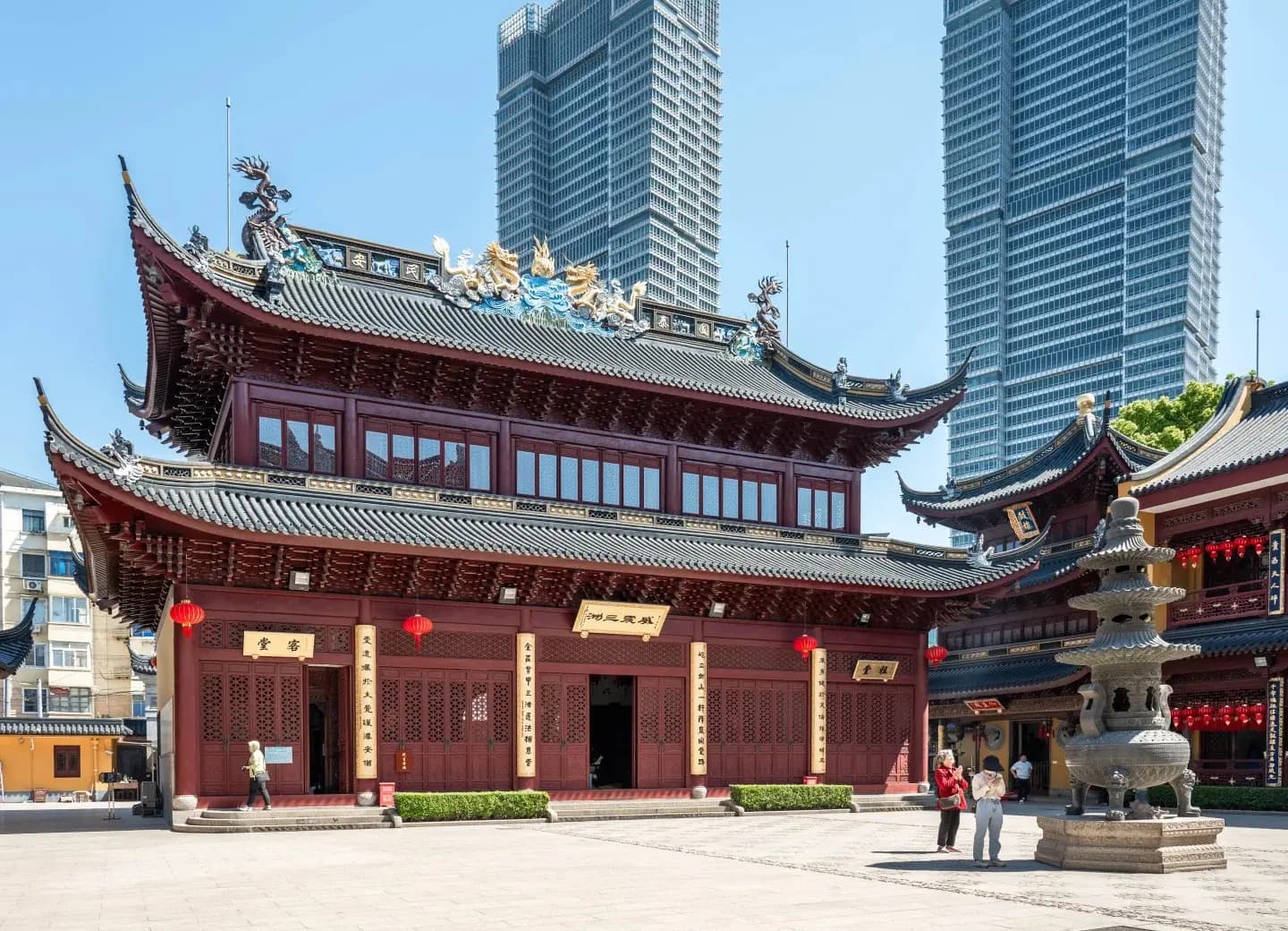 Xiahai Temple