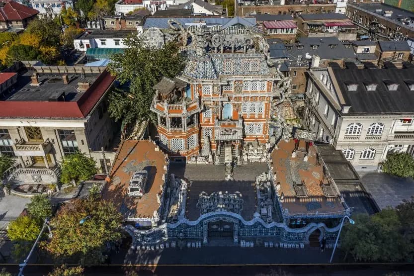 Porcelain House
