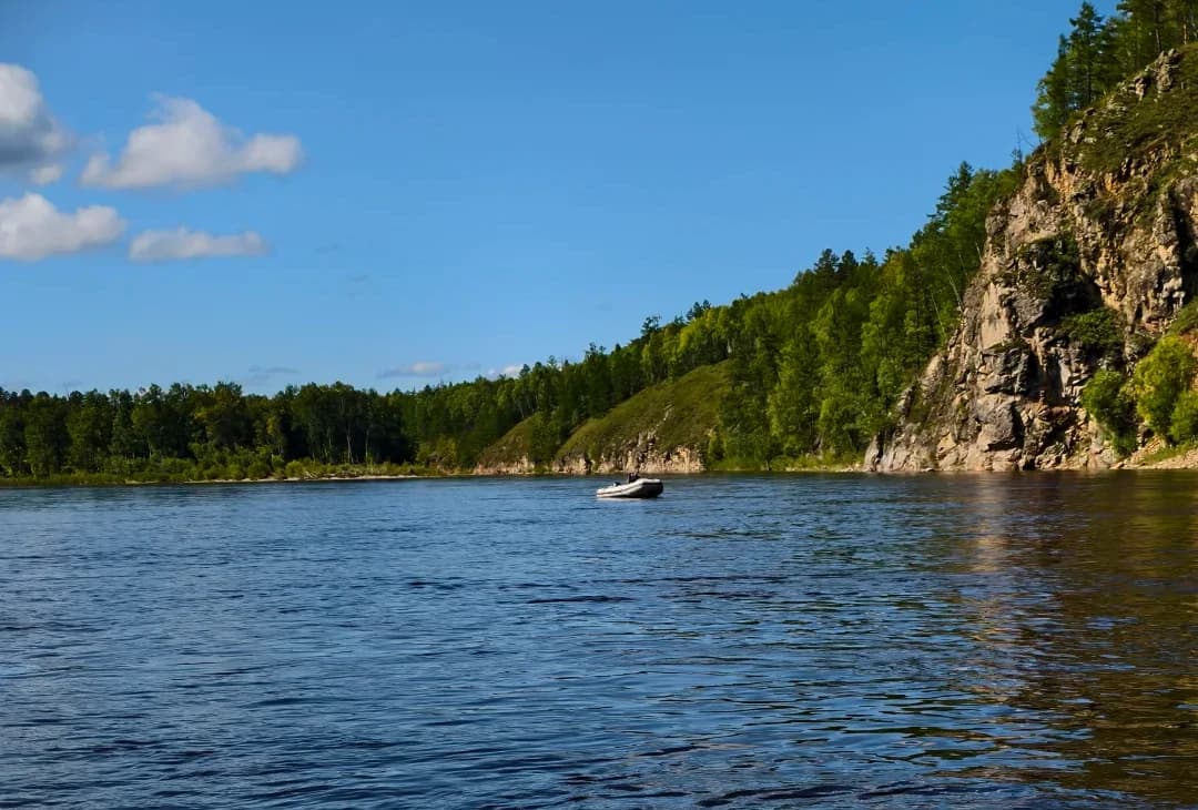 Jiliu River Speedboat
