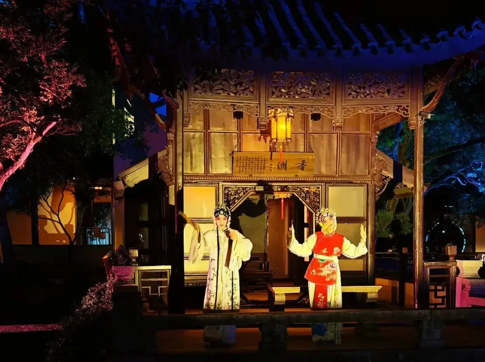 Humble Administrator's Garden Wenya Night Tour suzhou (5)