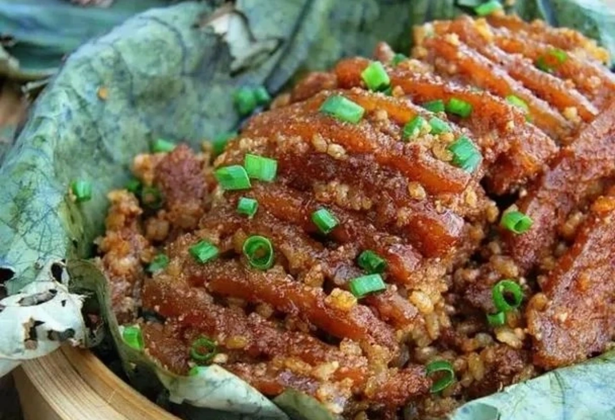 Xitang Lotus Leaf Steamed Pork